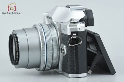 【中古】OLYMPUS オリンパス OM-D E-M10 Mark III シルバー + M.ZUIKO DIGITAL ED 14-42mm f/3.5-5.6 EZ