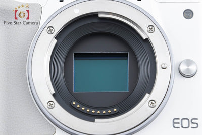 【中古】Canon キヤノン EOS Kiss M2 ダブルズームレンズキット ホワイト シャッター回数僅少