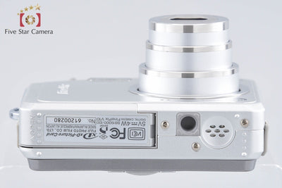 【中古】FUJIFILM 富士フイルム FinePix V10 シルバー コンパクトデジタルカメラ