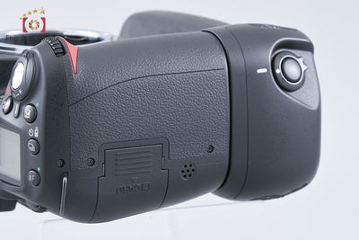 【中古】Nikon ニコン D90 + MB-D80 マルチパワーバッテリーパック シャッター回数僅少