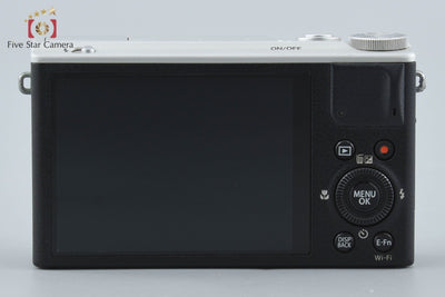 【中古】FUJIFILM 富士フイルム XQ2 シルバー コンパクトデジタルカメラ 元箱付き