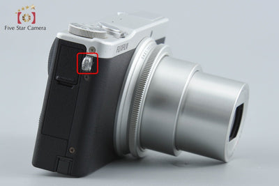 【中古】FUJIFILM 富士フイルム XQ2 シルバー コンパクトデジタルカメラ 元箱付き