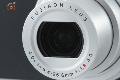 【中古】FUJIFILM 富士フイルム XQ2 シルバー コンパクトデジタルカメラ 元箱付き