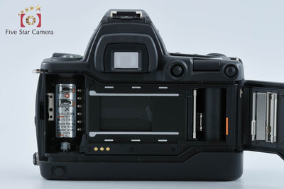 【中古】CONTAX コンタックス NX フィルム一眼レフカメラ + P-10 バッテリーホルダー + D-11 データバック