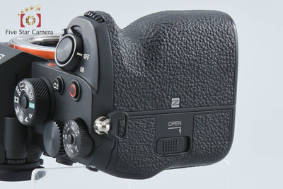 【中古】SONY ソニー α7SIII ILCE-7SM3 ミラーレス一眼カメラ 多言語対応 元箱付き