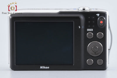 【中古】Nikon ニコン COOLPIX S3300 クリスタルシルバー コンパクトデジタルカメラ