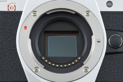 【中古】OLYMPUS オリンパス OM-D E-M10 Mark II 14-42mm EZ レンズキット シルバー シャッター回数僅少 元箱付き