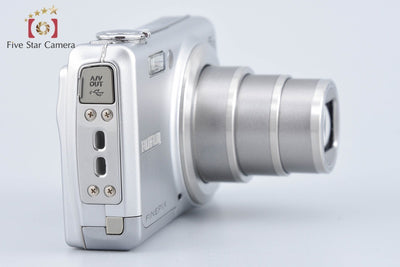 【中古】FUJIFILM 富士フイルム FinePix F100fd シルバー コンパクトデジタルカメラ