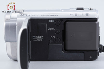 【中古】Panasonic パナソニック HDC-TM30 プラチナシルバー フルハイビジョンビデオカメラ