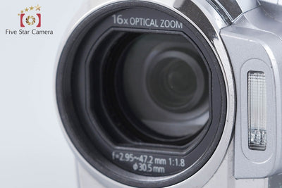 【中古】Panasonic パナソニック HDC-TM30 プラチナシルバー フルハイビジョンビデオカメラ