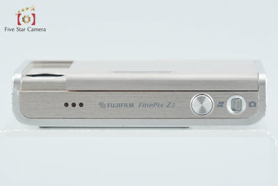 【中古】FUJIFILM 富士フイルム FinePix Z2 シルバー コンパクトデジタルカメラ