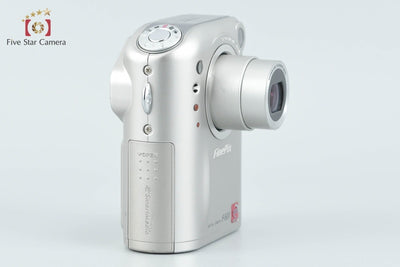 【中古】FUJIFILM 富士フイルム FinePix F601 シルバー コンパクトデジタルカメラ
