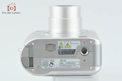 【中古】FUJIFILM 富士フイルム FinePix F601 シルバー コンパクトデジタルカメラ