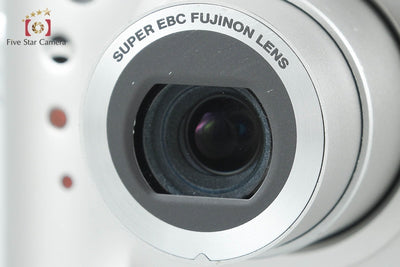 【中古】FUJIFILM 富士フイルム FinePix F601 シルバー コンパクトデジタルカメラ