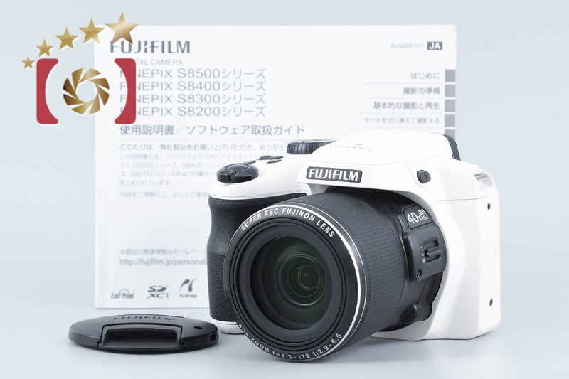 【中古】FUJIFILM 富士フイルム FinePix S8200 ホワイト コンパクトデジタルカメラ
