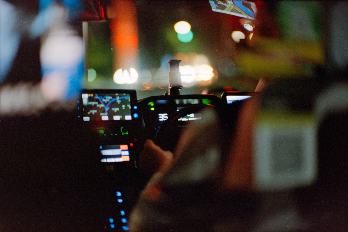 Leica M6 + Portra 800
