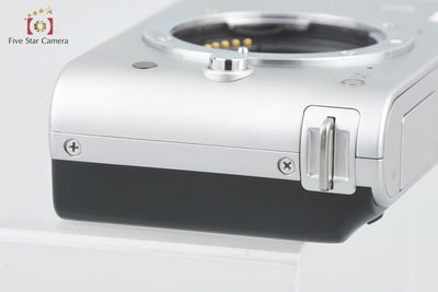 【Used】Nikon 1 J1 Silver Mirrorless Single-Lens Camera with Low Shutter Count