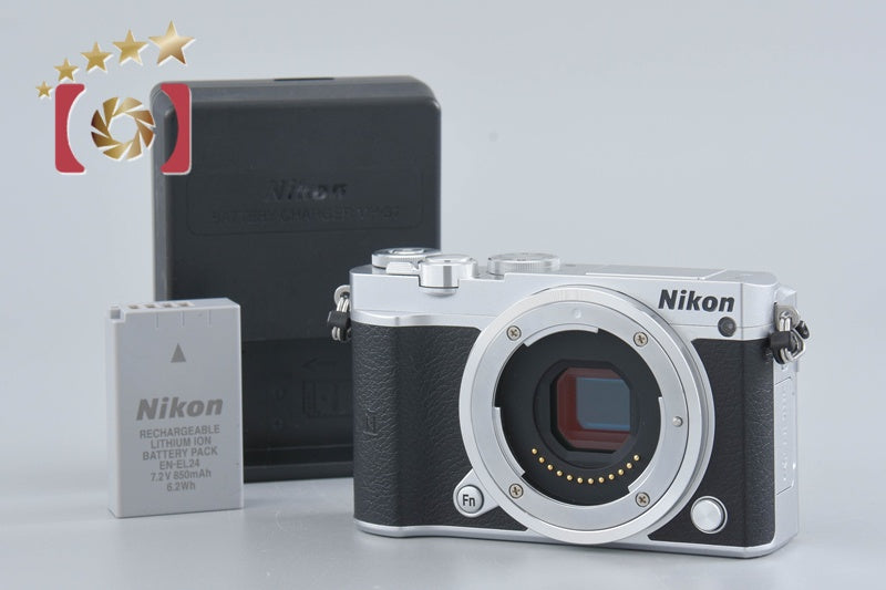 【中古】Nikon ニコン 1 J5 シルバー ミラーレス一眼カメラ シャッター回数僅少