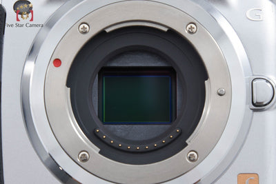 Used: Panasonic LUMIX DMC-G5W Silver Double Zoom Lens Kit, Low Shutter Count, With Original Box