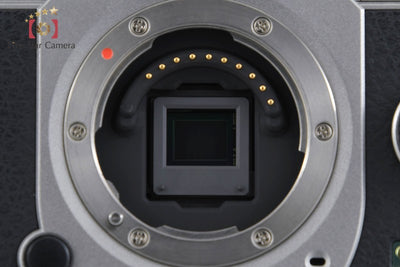 【中古】PENTAX ペンタックス Q7 シルバー ミラーレス一眼カメラ シャッター回数僅少