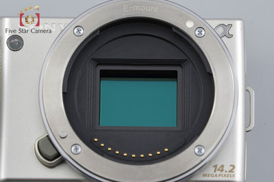 Used: SONY α NEX-5 Gold + E 18-55mm f/3.5-5.6 OSS SEL1855 Silver