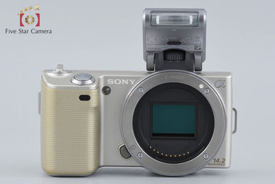 Used: SONY α NEX-5 Gold + E 18-55mm f/3.5-5.6 OSS SEL1855 Silver