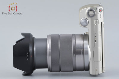 Used: SONY α NEX-5 Gold + E 18-55mm f/3.5-5.6 OSS SEL1855 Silver