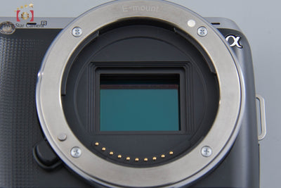【中古】SONY ソニー α NEX-C3 ズームレンズキット ブラック シャッター回数僅少