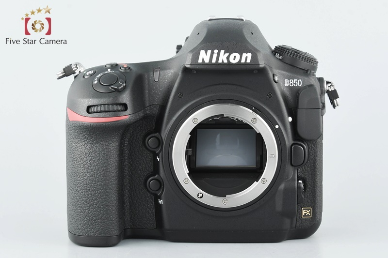 ニコンNikon 一眼レフ D750 美品 元箱付属品一式 ショット数10291