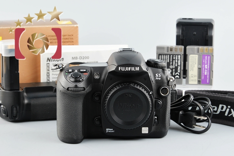 【中古】FUJIFILM 富士フイルム FINEPIX S5 Pro + MB-D200 バッテリーパック |  中古カメラ・フィルムカメラを中心に取り揃えるファイブスターカメラ