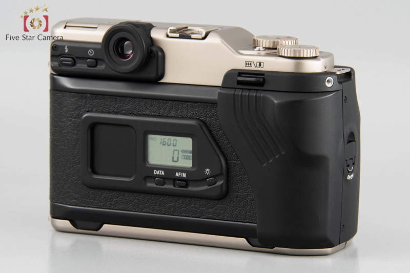 【中古】FUJIFILM 富士フイルム GA645Zi Professional ゴールド 中判フィルムカメラ |  中古カメラ・フィルムカメラを中心に取り揃えるファイブスターカメラ