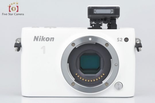 【中古】Nikon ニコン 1 S2 標準パワーズームレンズキット ホワイト シャッター回数僅少 元箱付き |  中古カメラ・フィルムカメラを中心に取り揃えるファイブスターカメラ