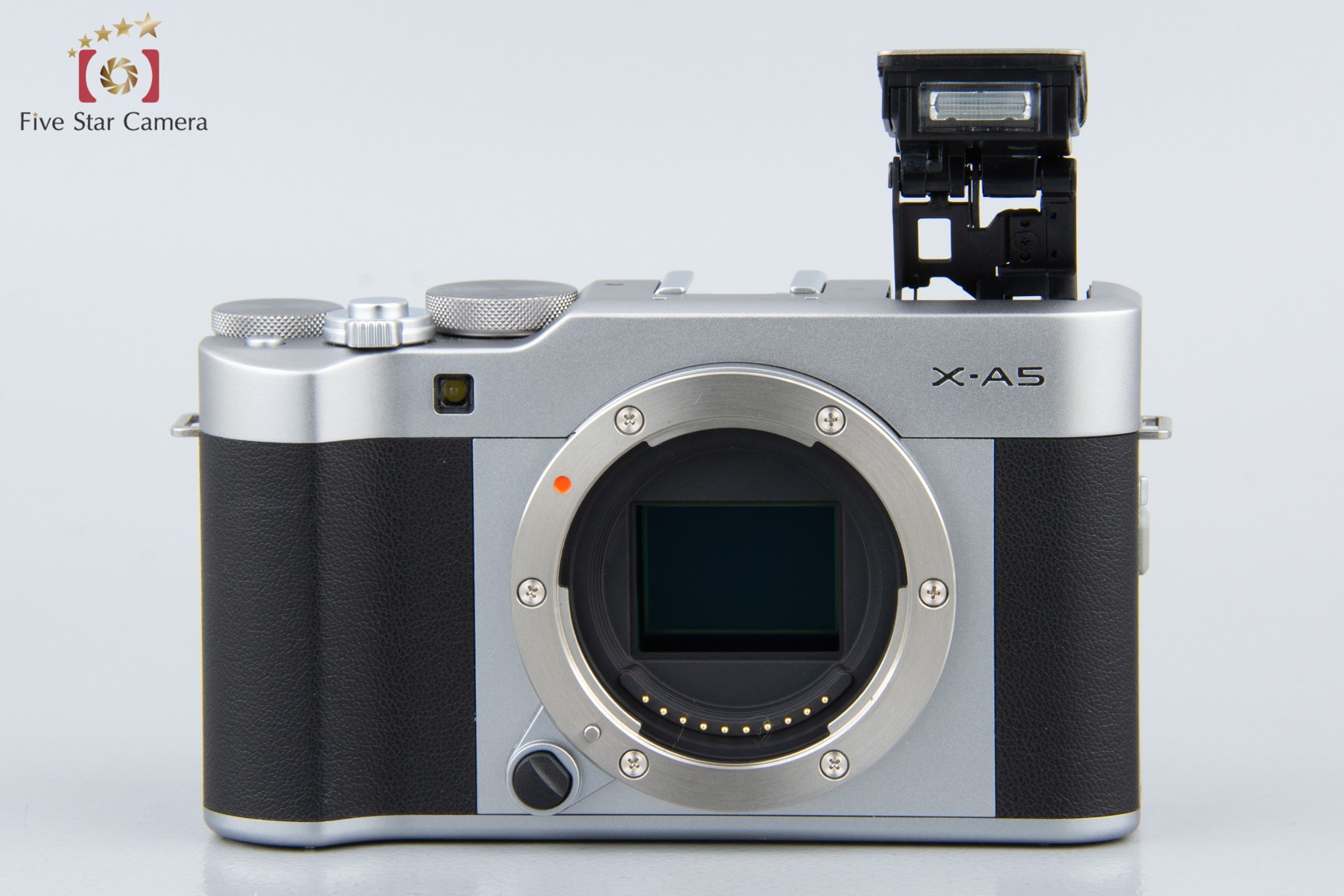 中古】FUJIFILM 富士フイルム X-A5 レンズキット シルバー | 中古