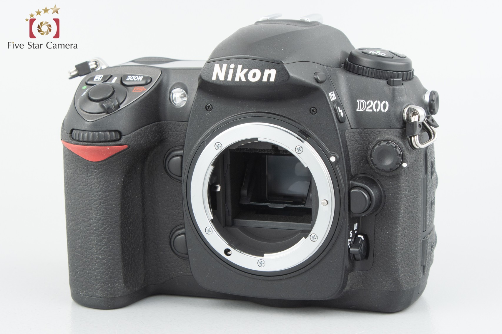 中古】Nikon ニコン D200 デジタル一眼レフカメラ シャッター回数僅少 | 中古カメラ・フィルムカメラを中心に取り揃えるファイブスターカメラ