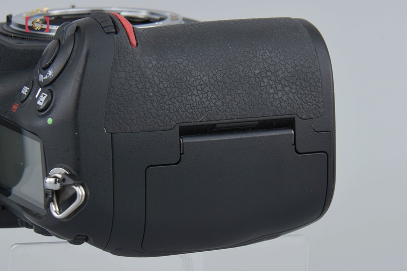 中古】Nikon ニコン D300 デジタル一眼レフカメラ 元箱付き 中古】Nikon ニコン D300 デジタル一眼レフカメラ 元箱付き
