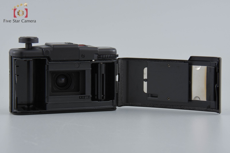 中古】OLYMPUS オリンパス XA2 ブラック コンパクトフィルム 中古】OLYMPUS オリンパス XA2 ブラック コンパクトフィルム