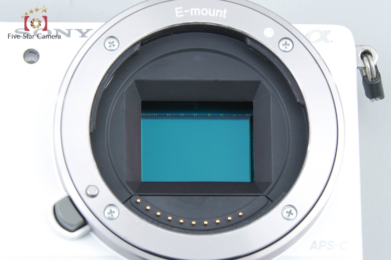 中古】SONY ソニー α5000 ILCE-5000 ホワイト ミラーレス一眼