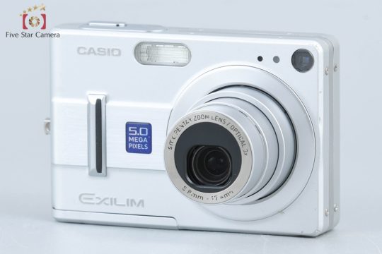 ◆カシオ デジカメ EXLIM EX-Z55 500万画素 シルバー 中古 中古】CASIO製 EXILIM ZOOM EX-Z55 500万画素 [管理:1050026190