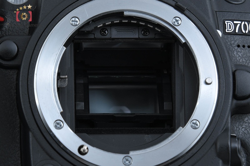 中古】Nikon ニコン D7000 + AF-S DX NIKKOR 18-70mm f/3.5-4.5
