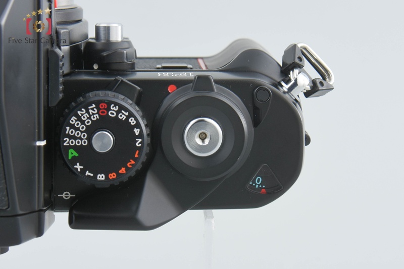 【完全未使用•整備点検済•元箱付】Nikon F3hp シリアル199****番 完全未使用•整備点検済•元箱付】Nikon F3hp シリアル199****番