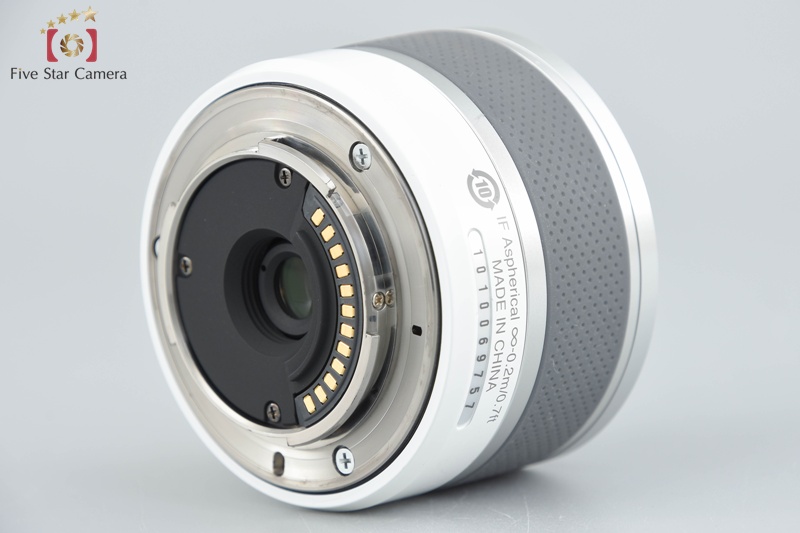 【カメラレンズ】ニコン1　Nikkor VR　10-30mm 白 Amazon.co.jp: Nikon 標準ズームレンズ1 NIKKOR VR 10-30mm f
