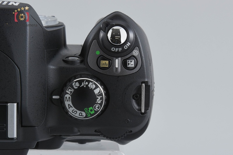 中古】Nikon ニコン D40x ダブルズームキット シャッター回数
